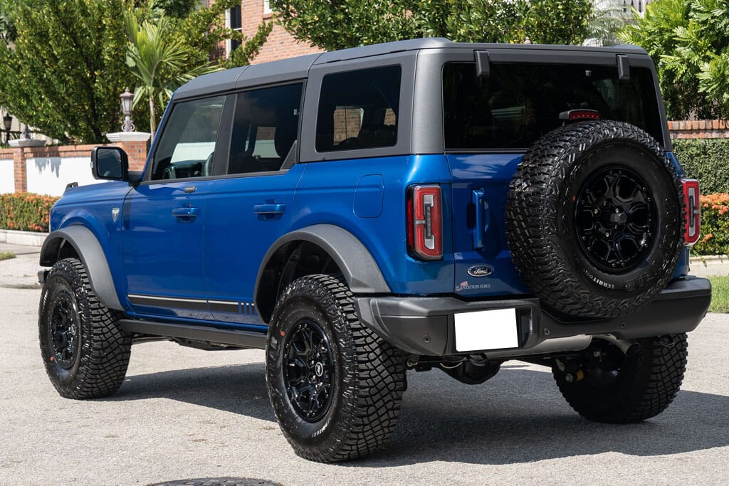 2021 Ford Bronco First Edition Lightning Blue 60 Miles for sale